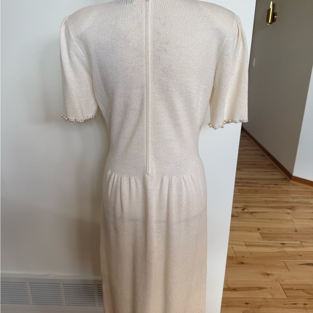 Hottest vintage cream dress I never wore- deep V - Picture 9 of 12